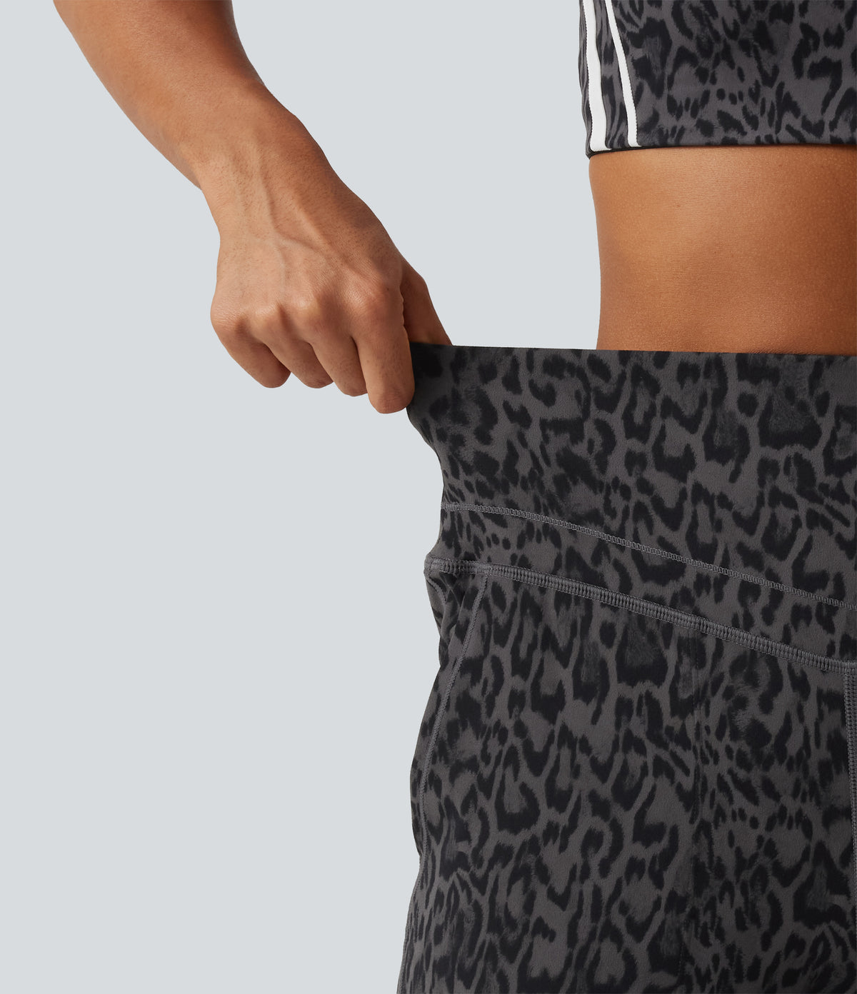 High-Waisted Leopard-Print Joggers – Shadow Leopard