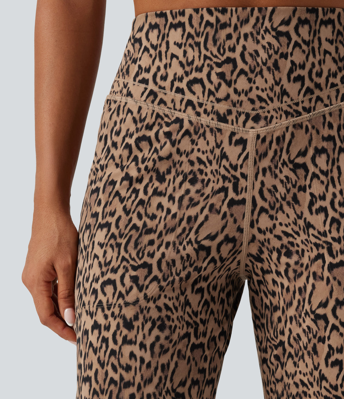 High-Waisted Leopard-Print Joggers – Tan Leopard