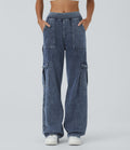 Mid-Rise Straight-Leg Cargo Jeans – Washed Blue