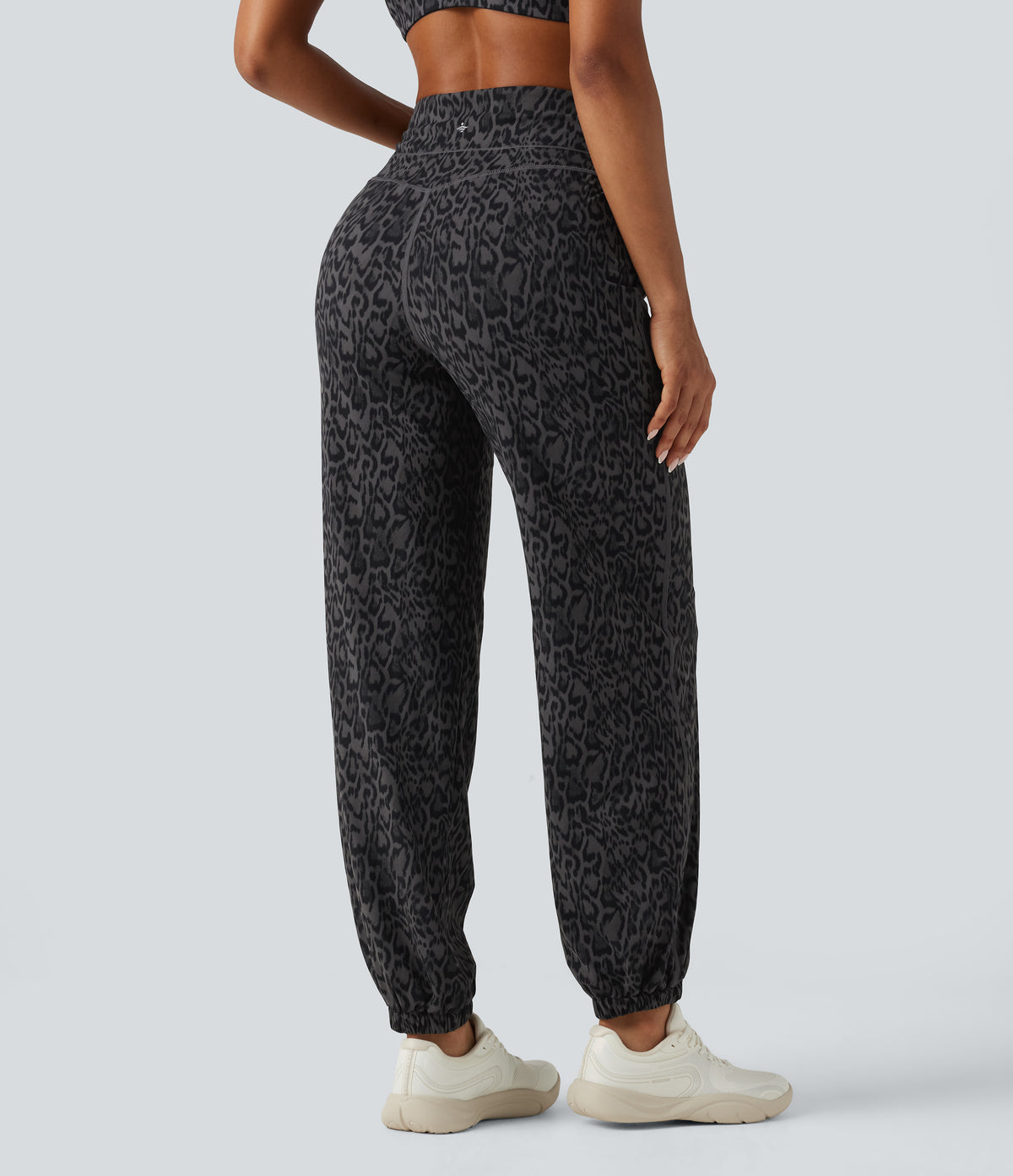 High-Waisted Leopard-Print Joggers – Shadow Leopard