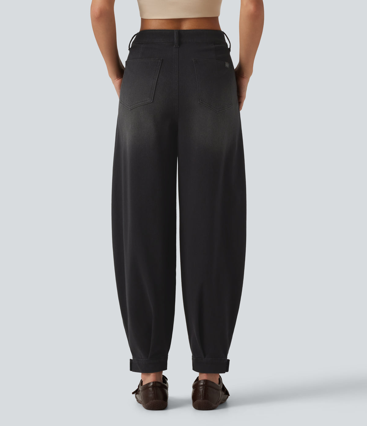 Mid-Rise Balloon Denim Joggers – Black