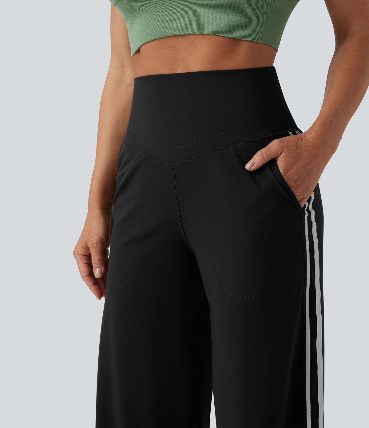 High-Waisted Side-Stripe Baggy Trousers – Black